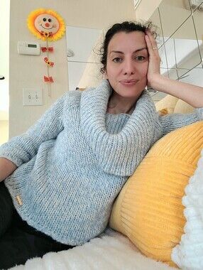NWOT Michael Kors Cozy Light Blue And White Alpaca Cowl Neck XS Women’s Sweater